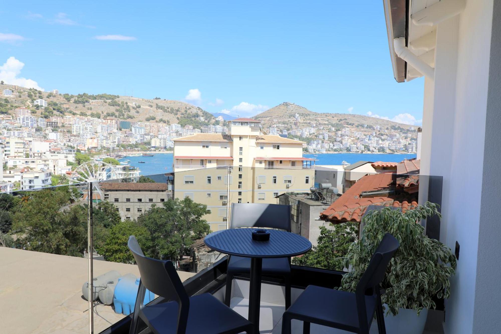 Niklas Boutique Hotel Saranda Extérieur photo