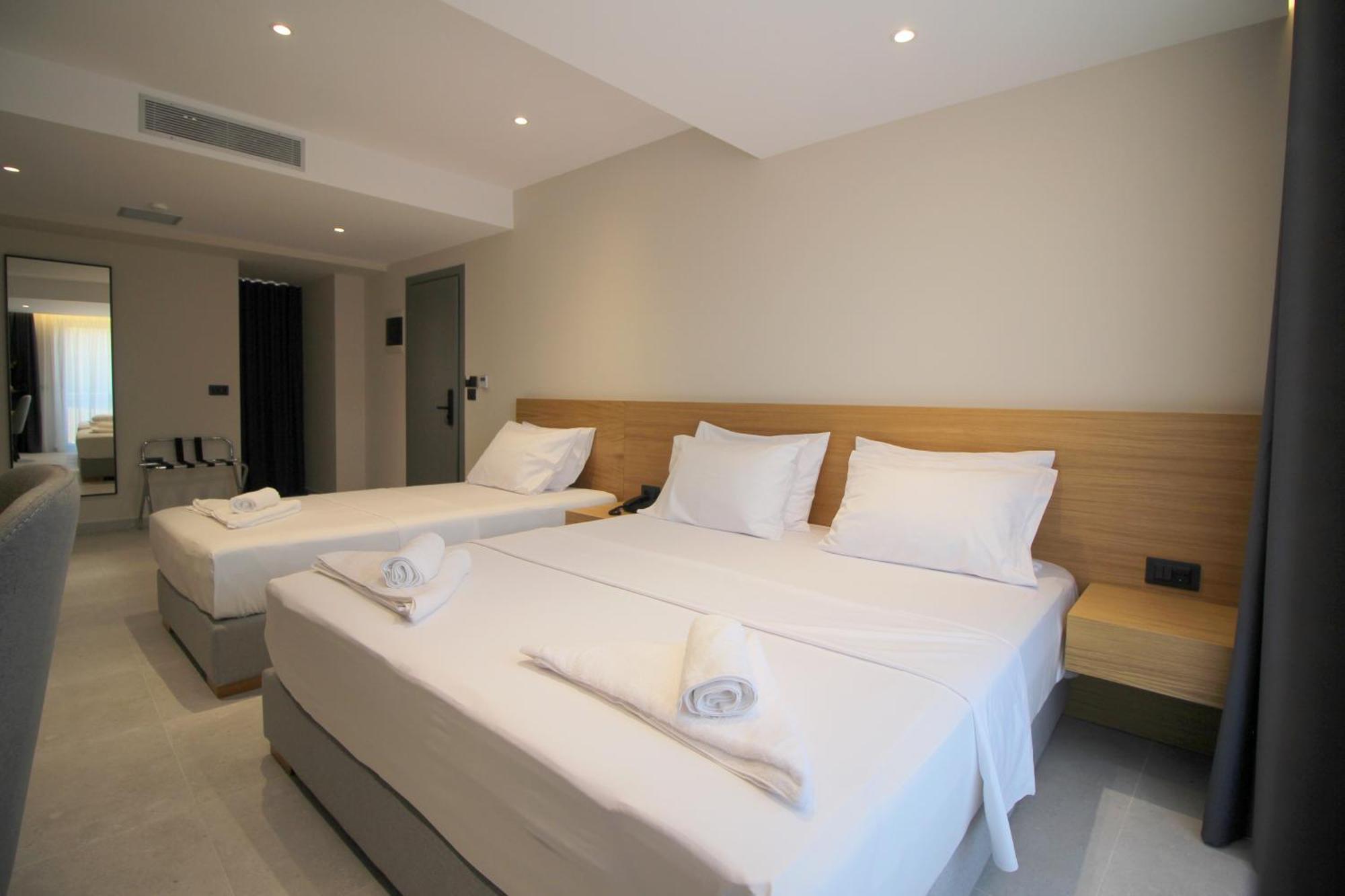 Niklas Boutique Hotel Saranda Extérieur photo