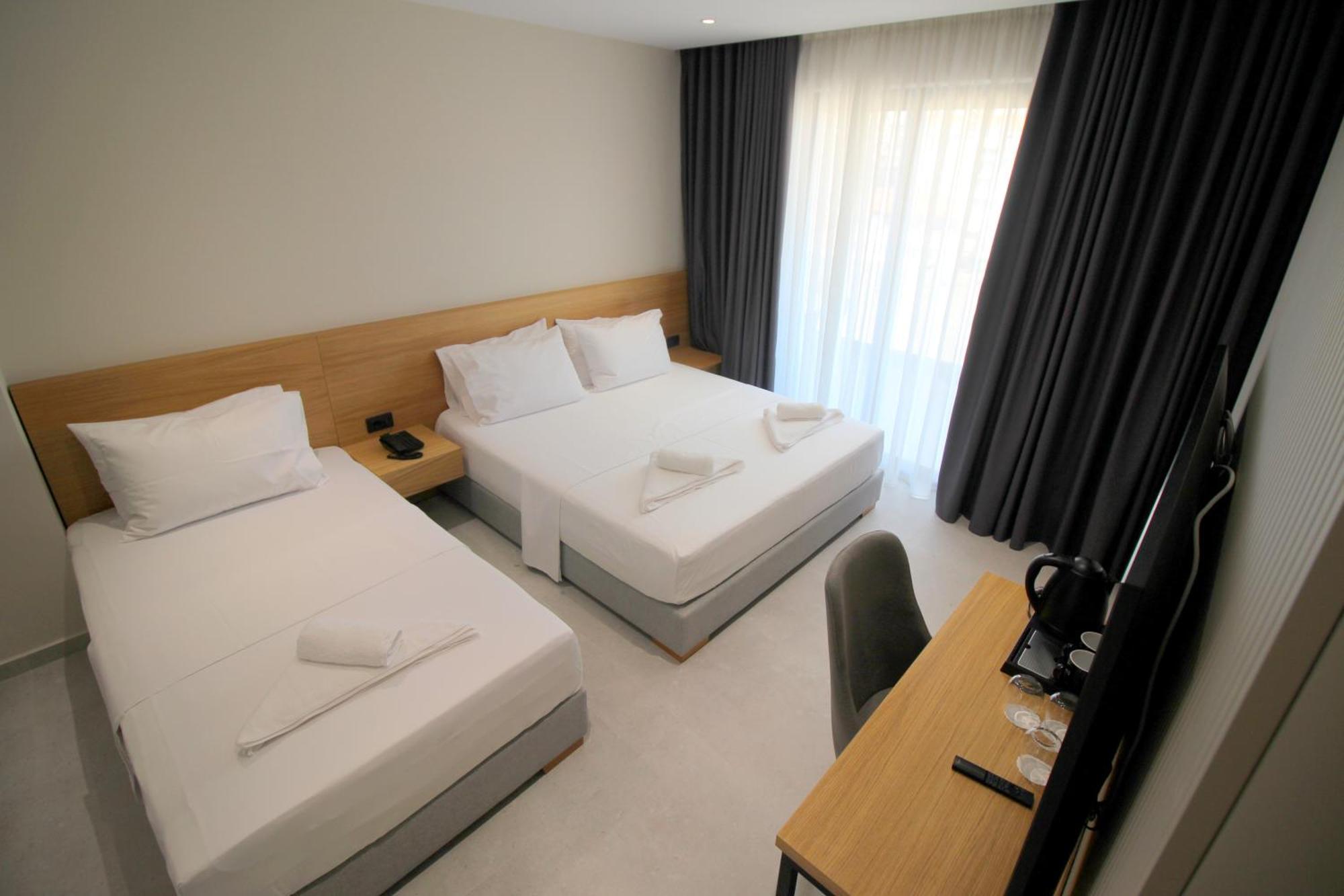 Niklas Boutique Hotel Saranda Extérieur photo